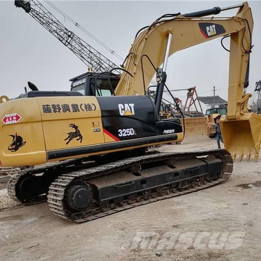 CAT 325DL 대형 굴삭기 29톤 이상