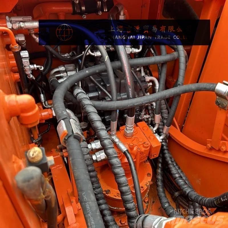Doosan DX 150 중형굴삭기 7톤-28톤