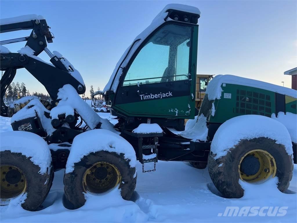 Timberjack 1070 원목 하베스터