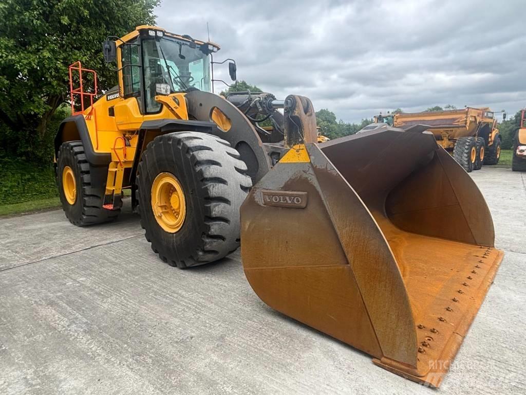 Volvo L 260 H  휠로우더