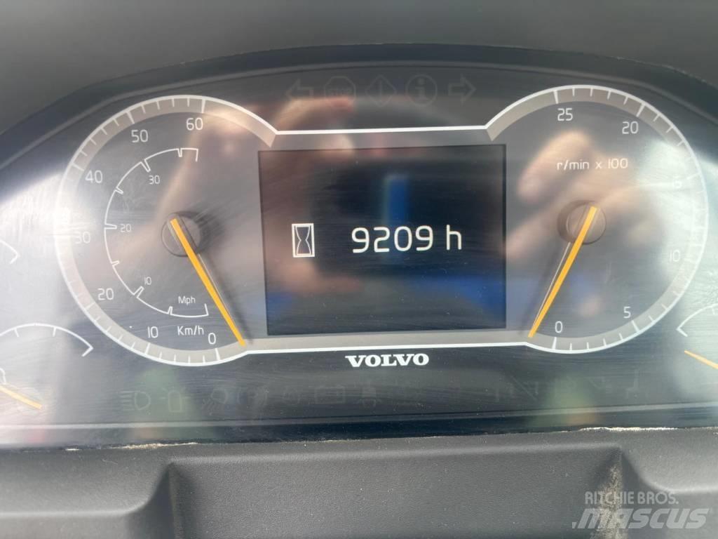 Volvo L 260 H  휠로우더