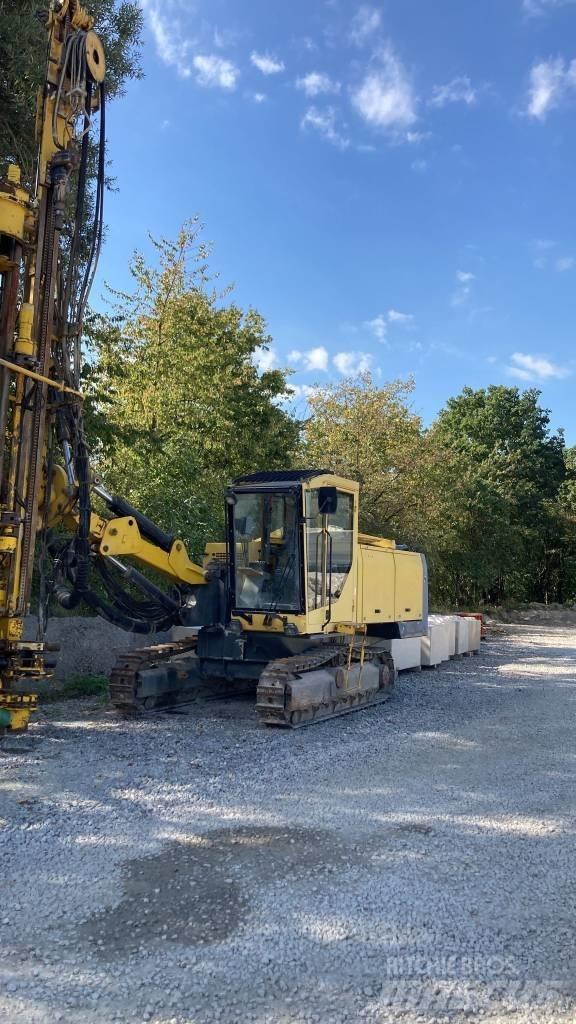 Atlas Copco F6 도로 굴착기