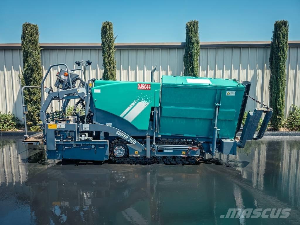 Vögele Super 700 아스팔트 포장장비