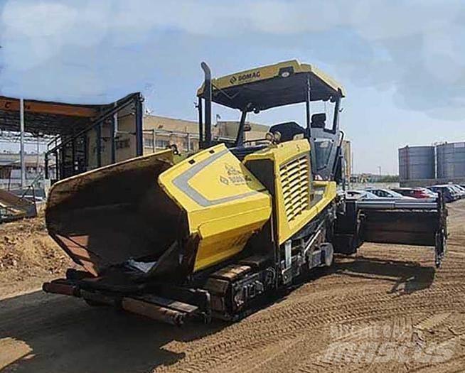 Bomag BF700C-2 건설 장비 - 기타