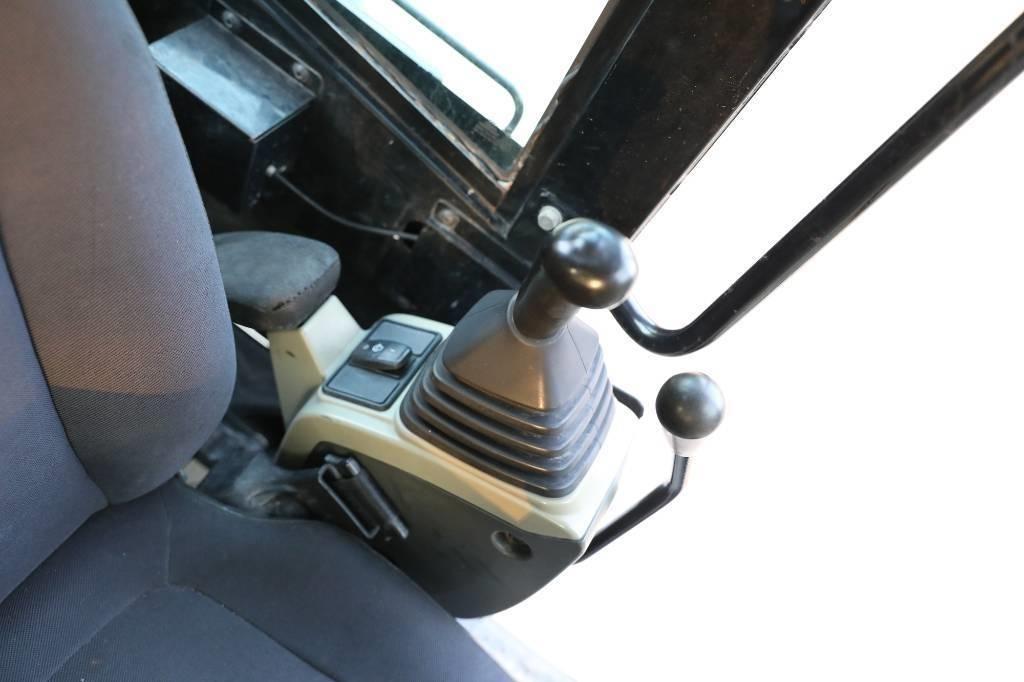 CAT 305.5E2 대형 굴삭기 29톤 이상