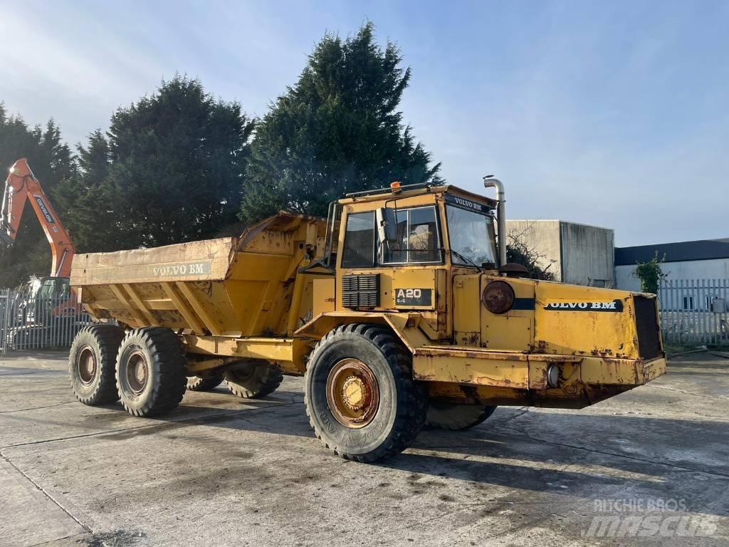 Volvo BM A 20 연결식 홀러