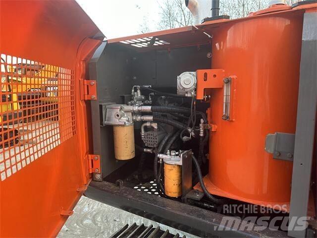 Hitachi zx120 대형 굴삭기 29톤 이상