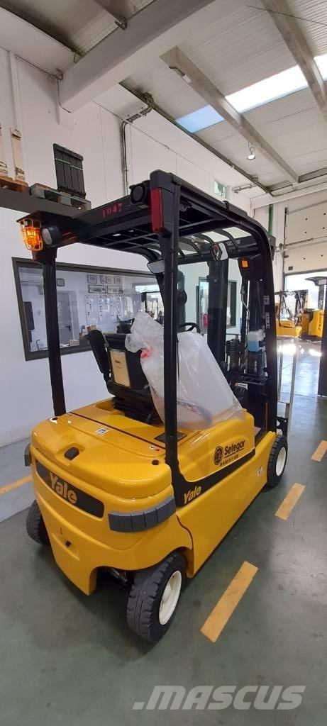 Yale ERP 18 VF LWB 전동 지게차