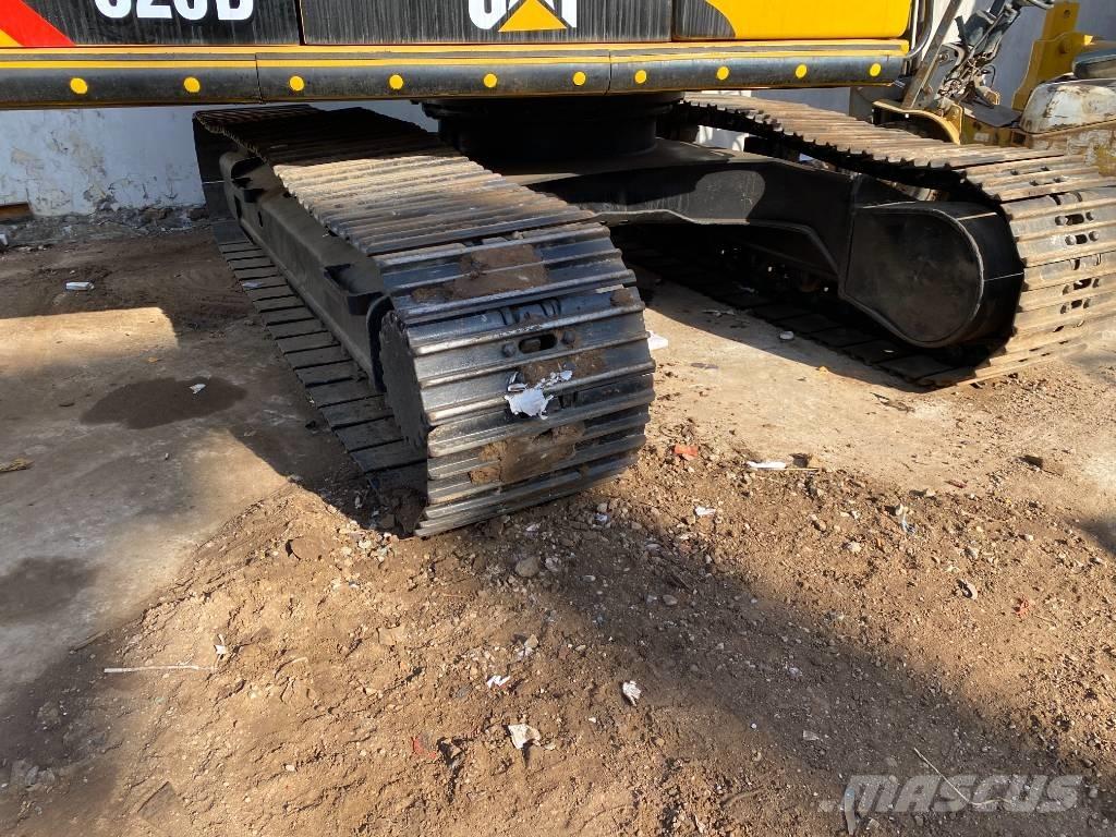 CAT 320 D 대형 굴삭기 29톤 이상