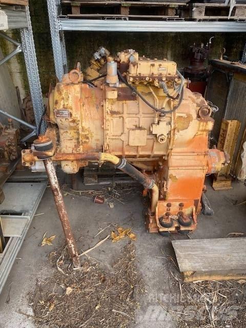Fiat-Hitachi 350 트랜스미션