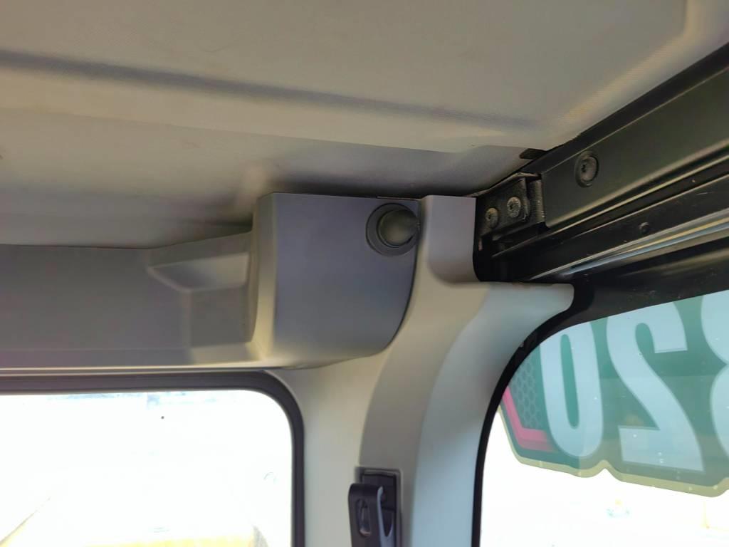 CAT 320 대형 굴삭기 29톤 이상