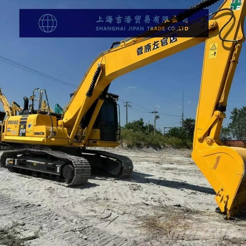Komatsu PC 210 대형 굴삭기 29톤 이상