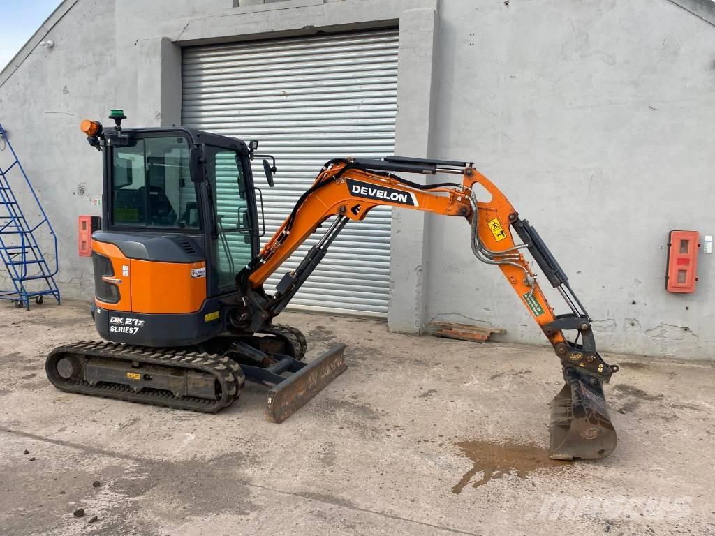 Develon DX 27 Z-7 소형 굴삭기 7톤 미만