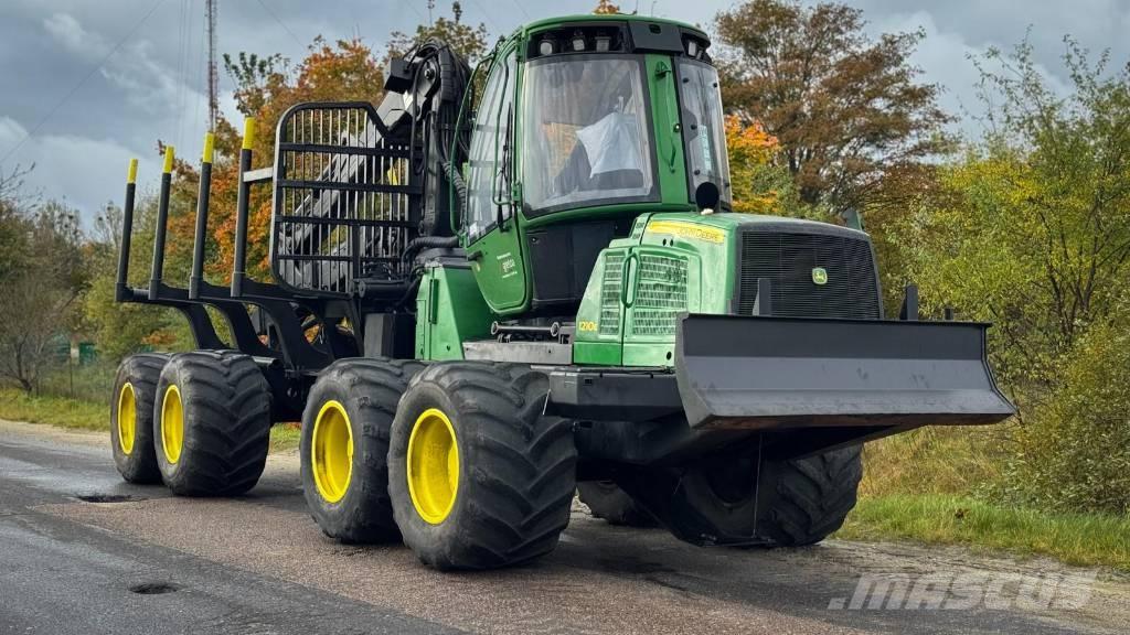 John Deere 1210 E 원목 포워더