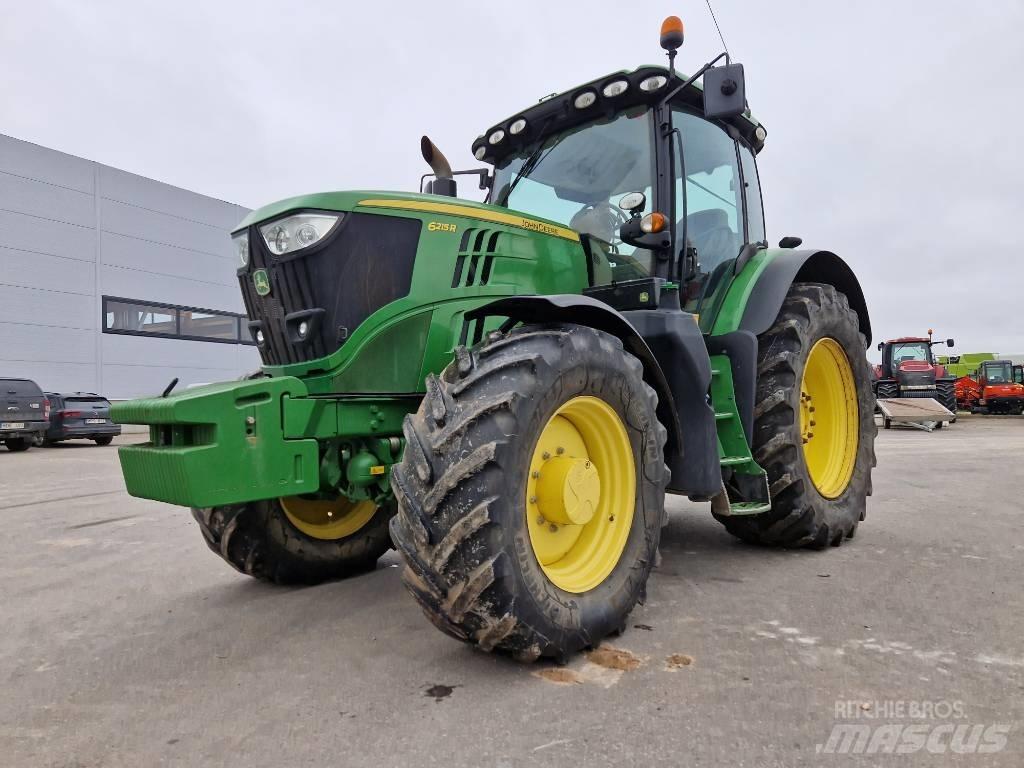 John Deere 6215 R 트랙터