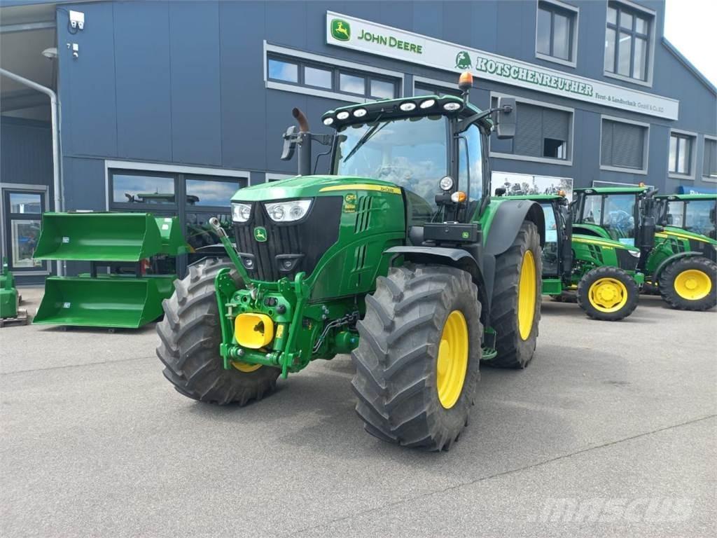 John Deere 6215R 트랙터