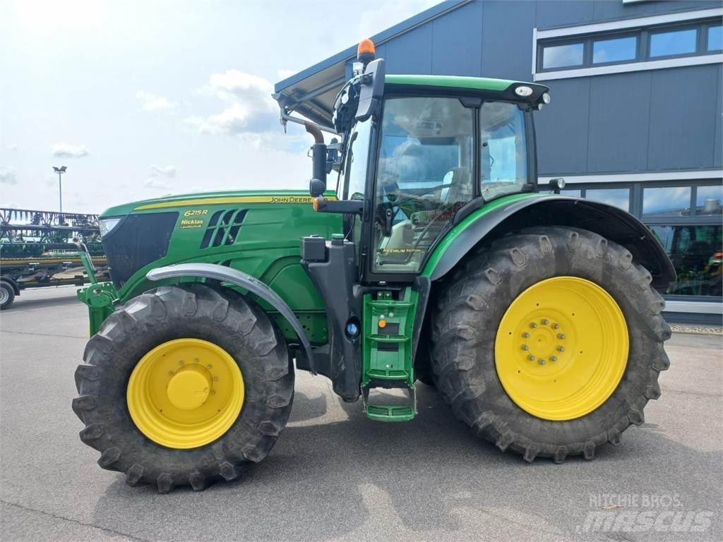 John Deere 6215R 트랙터