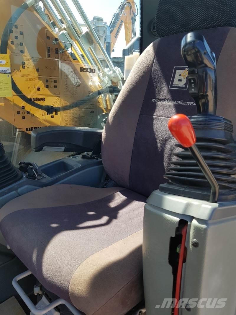 Liebherr R930 대형 굴삭기 29톤 이상