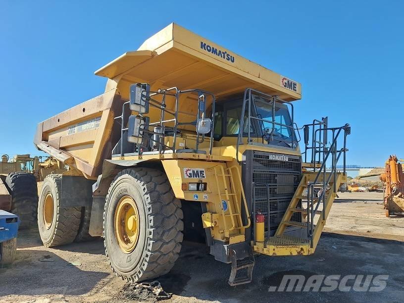 Komatsu HD605-7EO 초대형 덤프 트럭