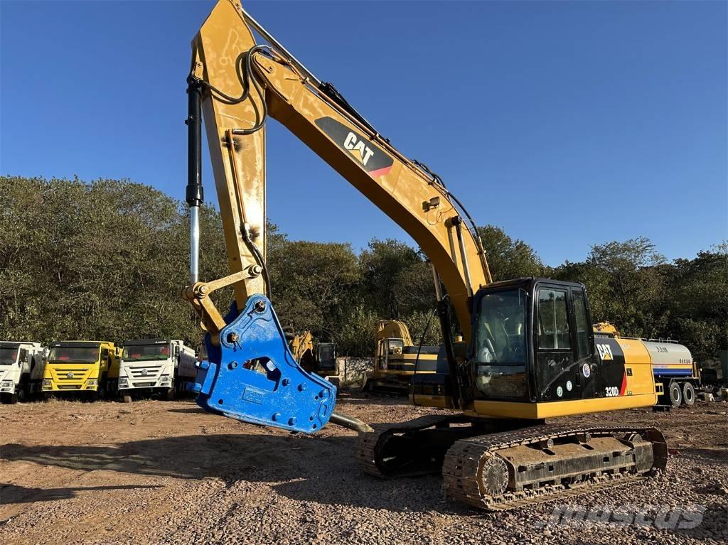 CAT 320D 대형 굴삭기 29톤 이상
