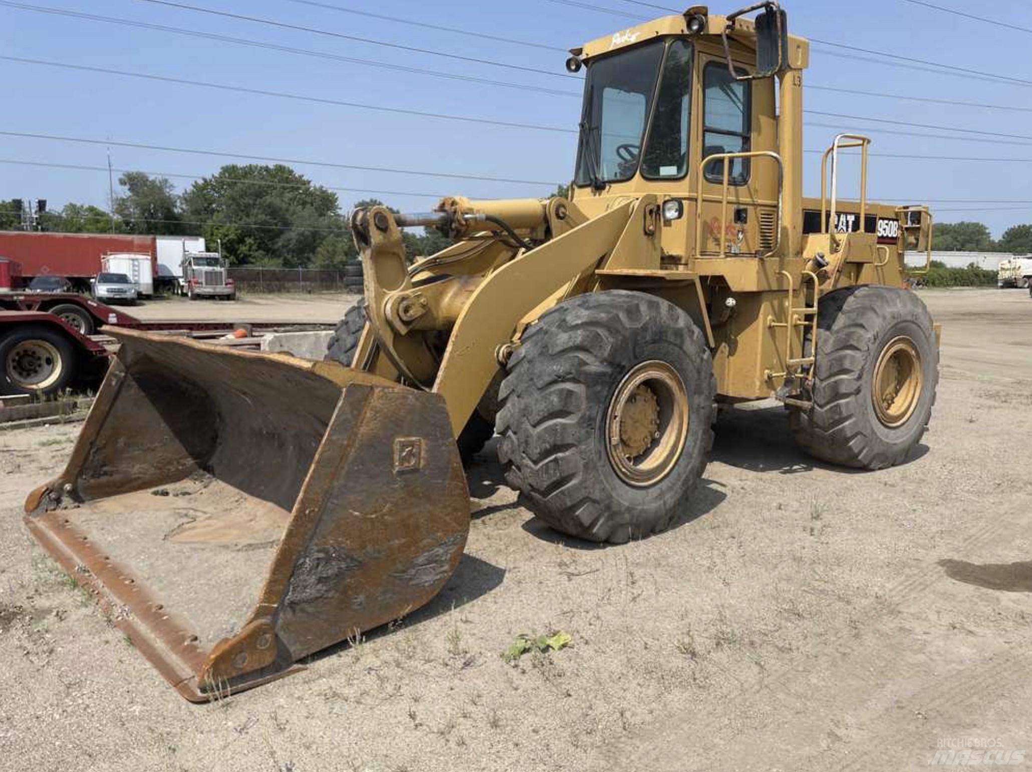 CAT 950 B  휠로우더