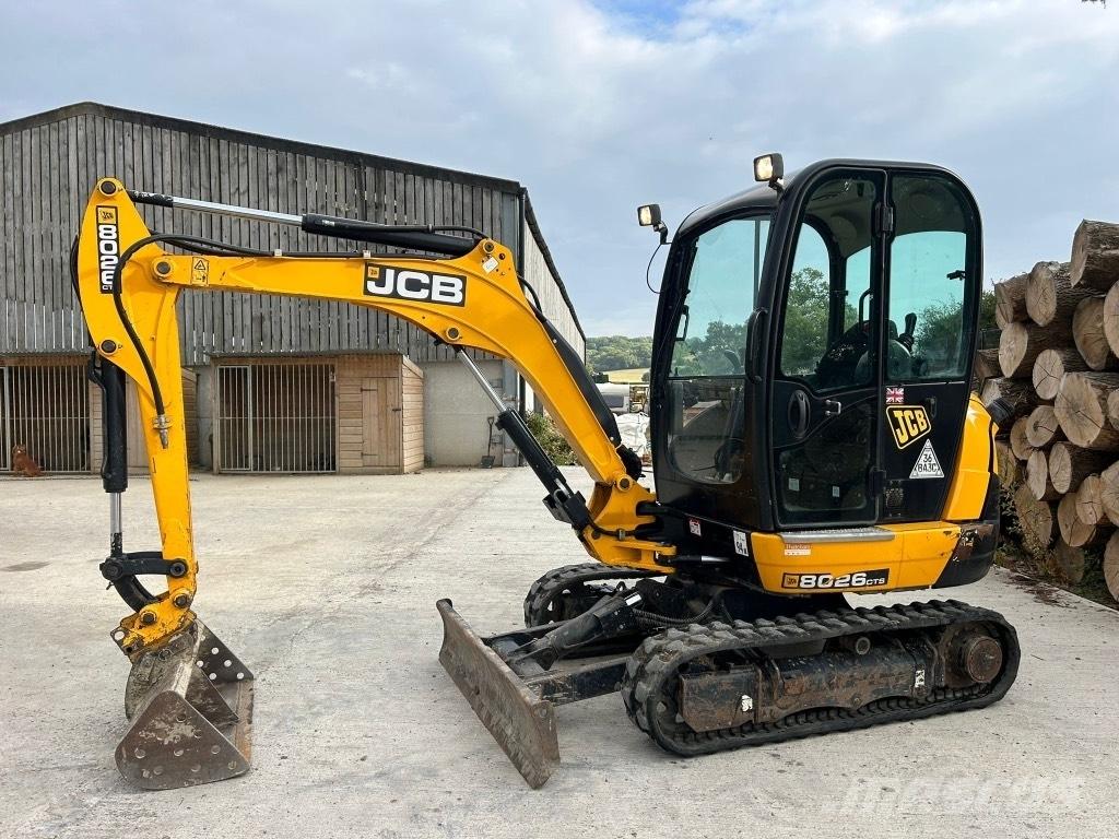 JCB 8026 CTS 소형 굴삭기 7톤 미만