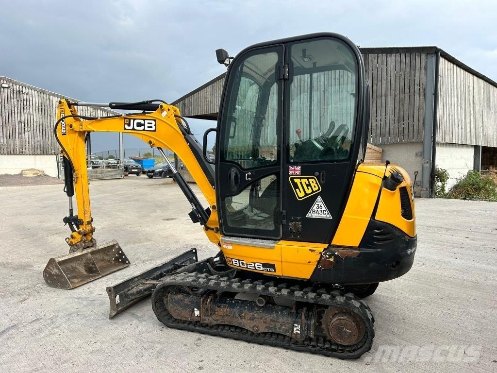JCB 8026 CTS 소형 굴삭기 7톤 미만