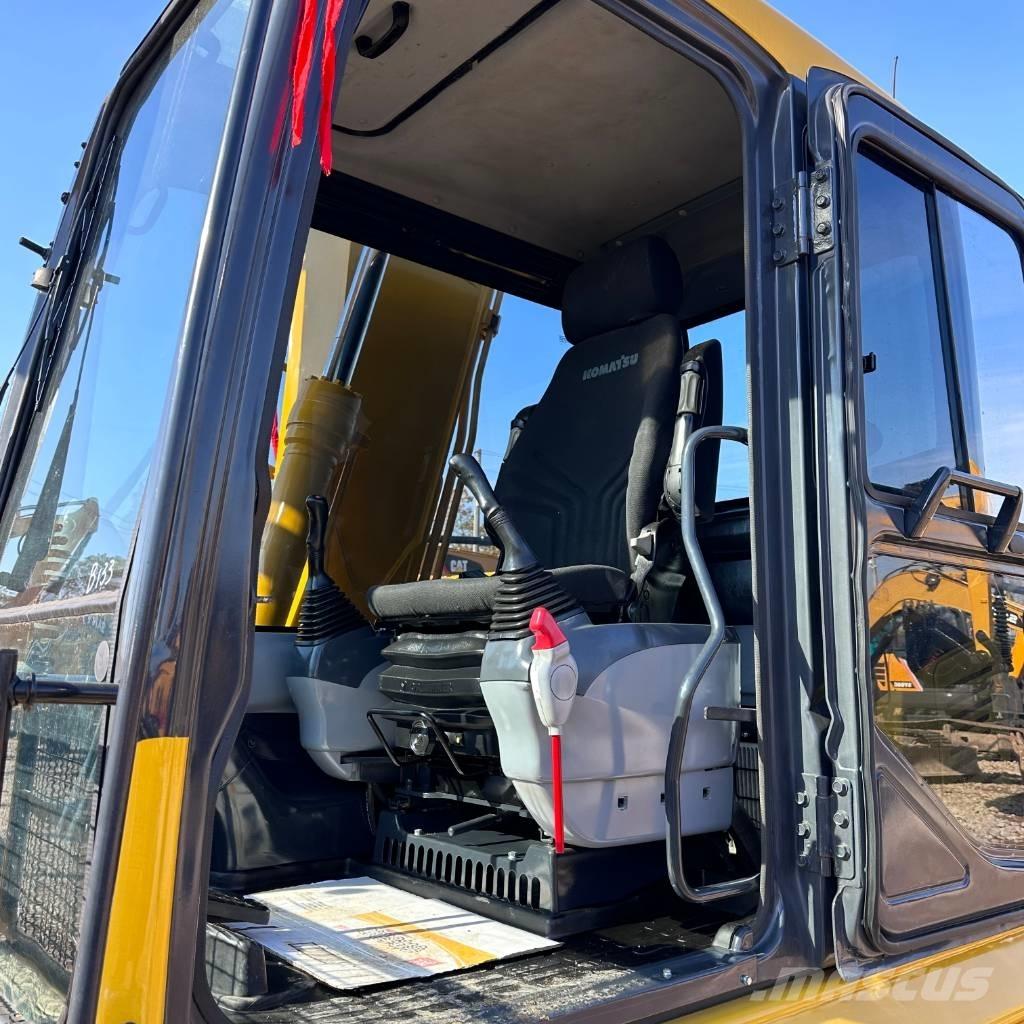 Komatsu PC 130LC-7 대형 굴삭기 29톤 이상