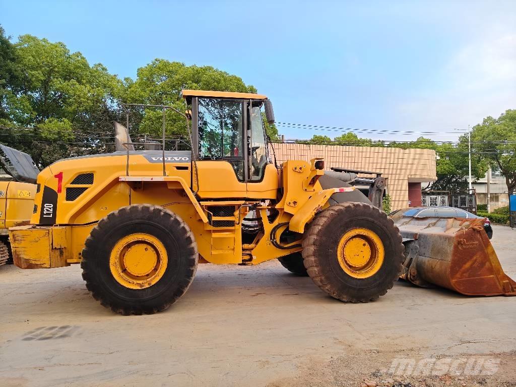 Volvo L 120  휠로우더