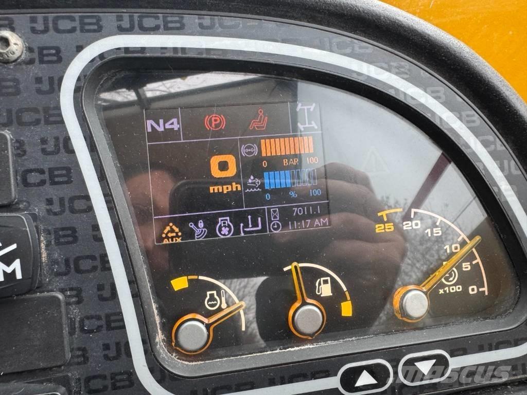 JCB 541-70 텔러 핸들러