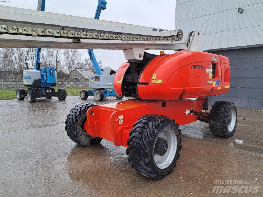 JLG 860 SJ 견인식 전동이동 리프트