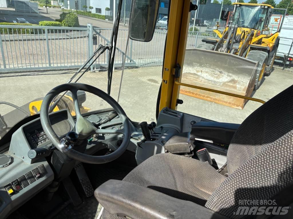 Volvo L70C  휠로우더