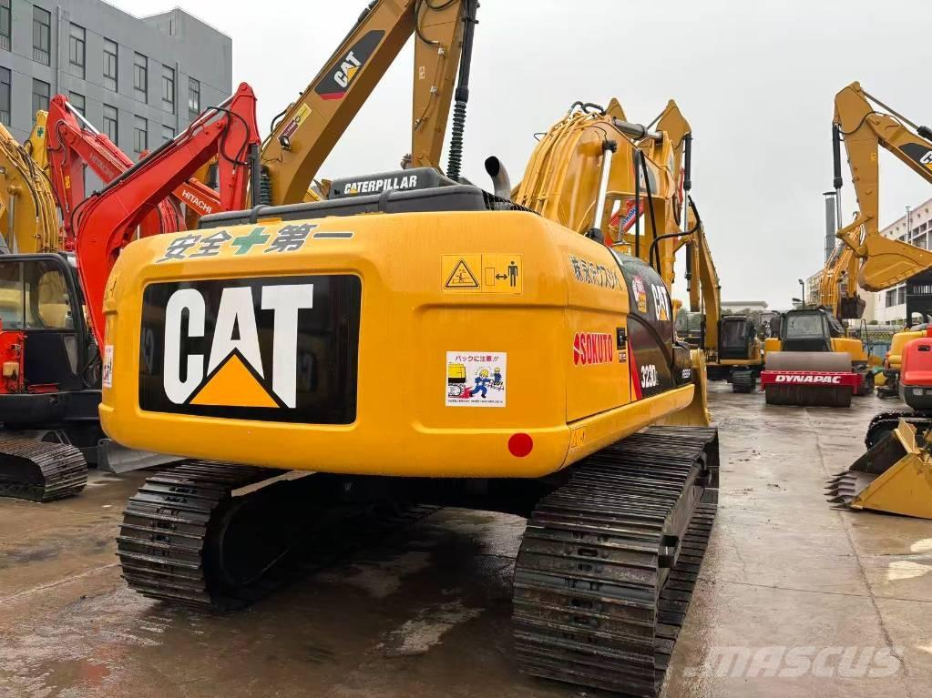 CAT 323 D L 대형 굴삭기 29톤 이상