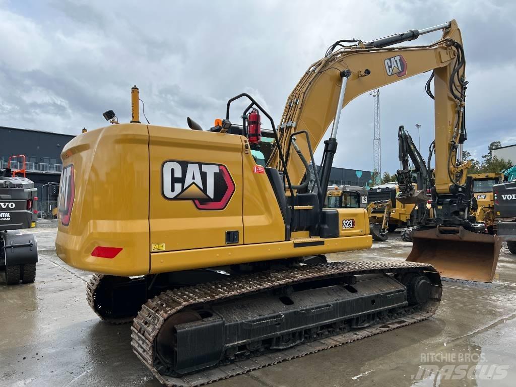CAT 323 Next Gen 대형 굴삭기 29톤 이상