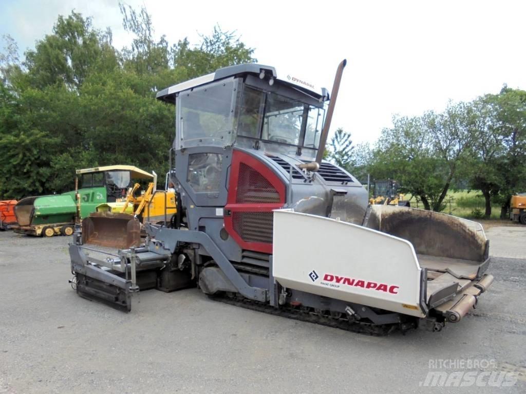 Dynapac SD 2500 CS 아스팔트 포장장비