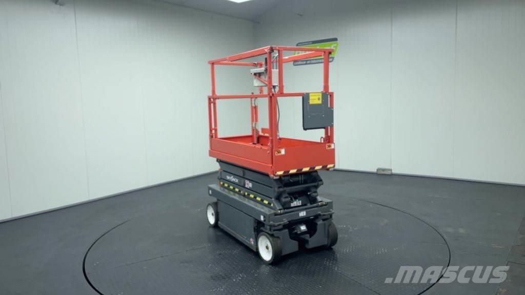 SkyJack SJ3219 가위형 리프트