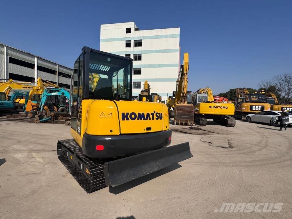 Komatsu PC 56 대형 굴삭기 29톤 이상