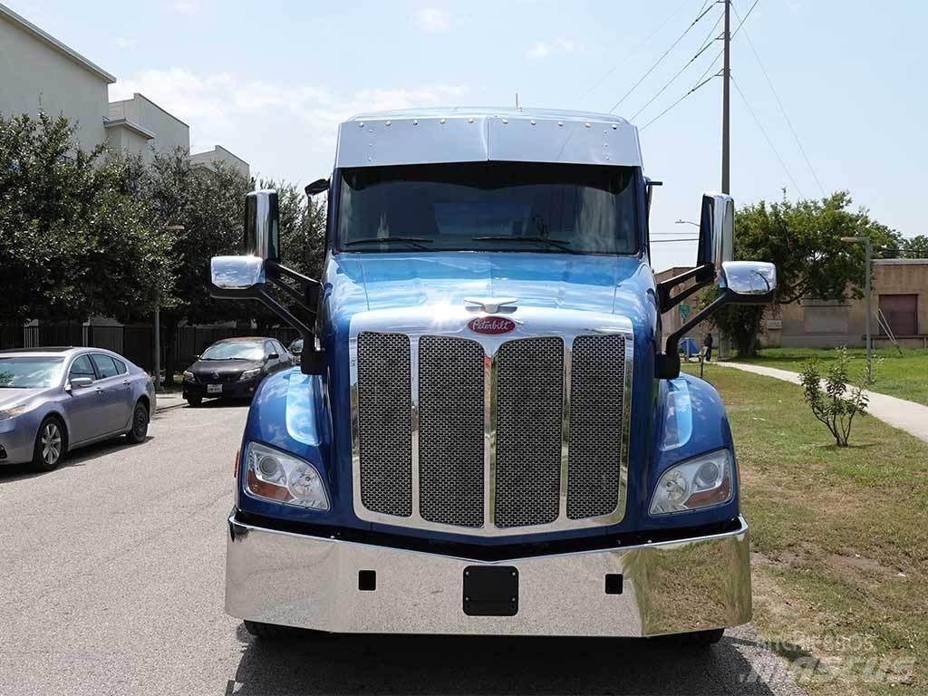 Peterbilt 579 덤프 트럭