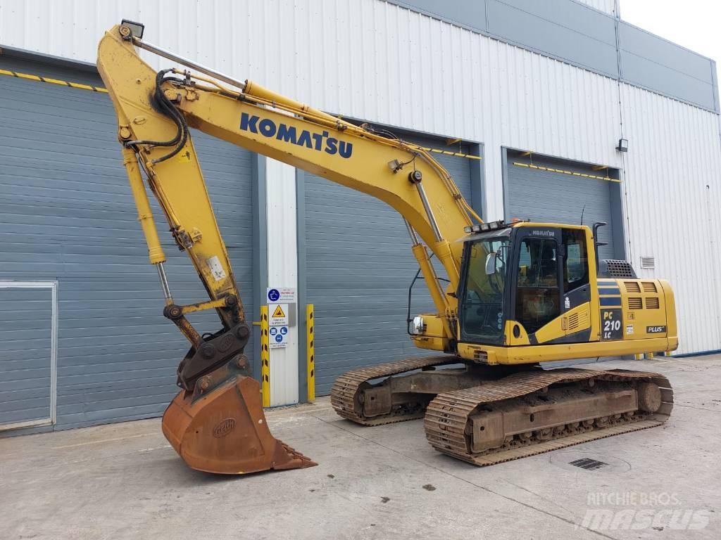 Komatsu PC210LC-10 대형 굴삭기 29톤 이상