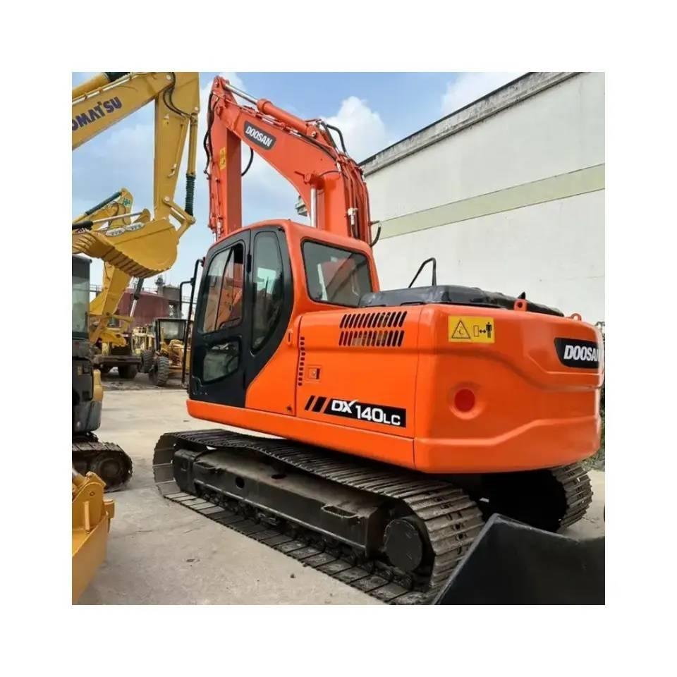Doosan DX 140 LC 대형 굴삭기 29톤 이상