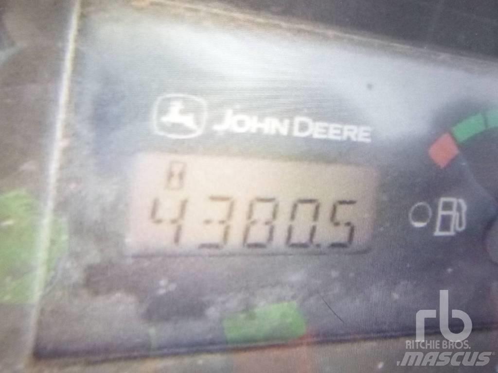 John Deere 325  스키드로더