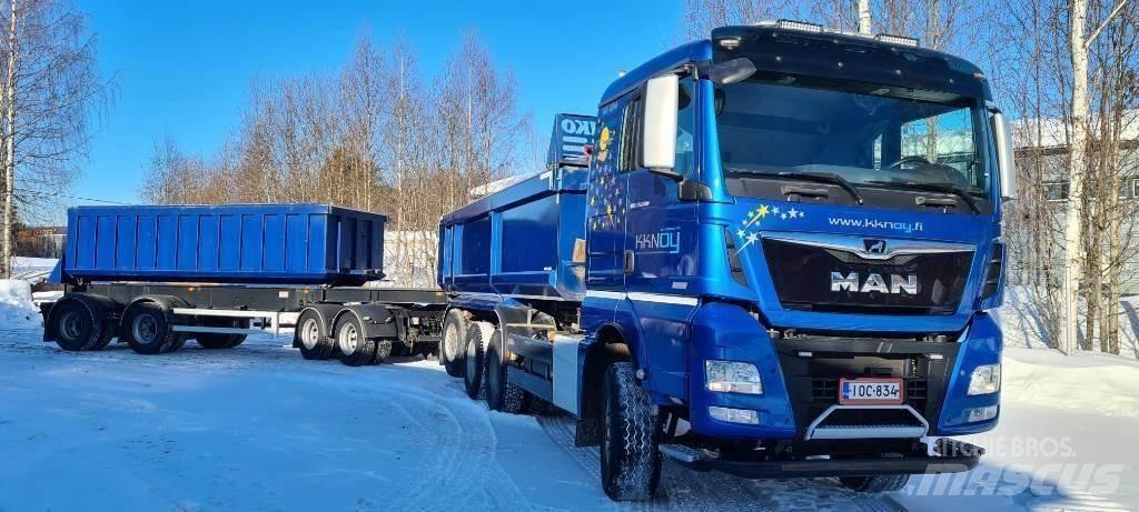 MAN TGX 35.580 덤프 트럭
