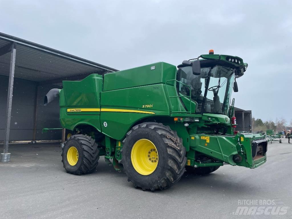 John Deere S790i 콤바인 수확기