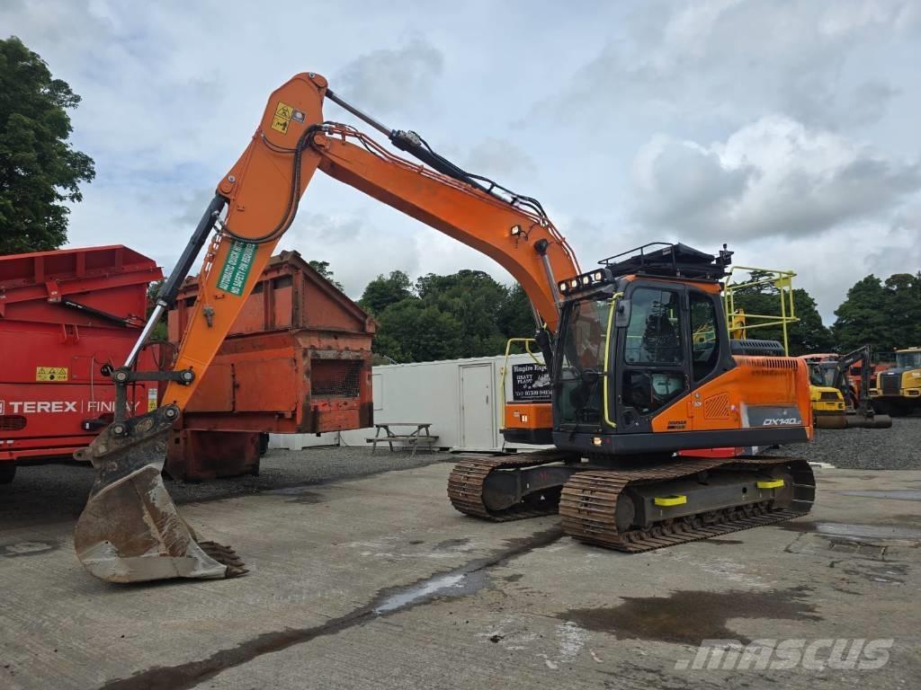 Doosan DX 140 LC 대형 굴삭기 29톤 이상