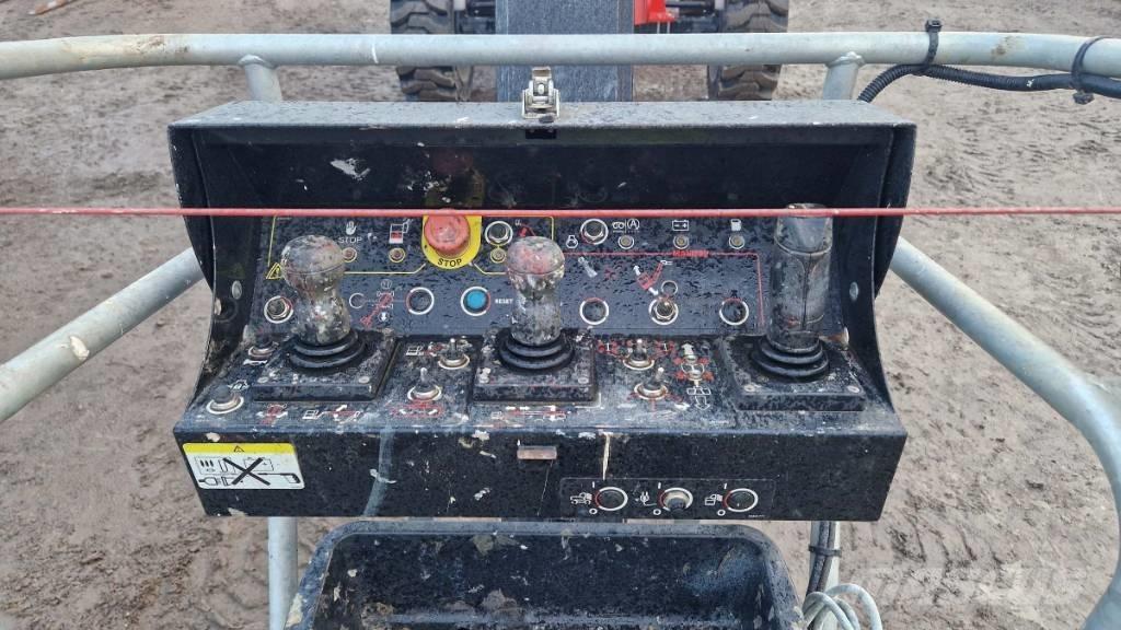 Manitou 200 ATJ 관절형 전동이동 리프트