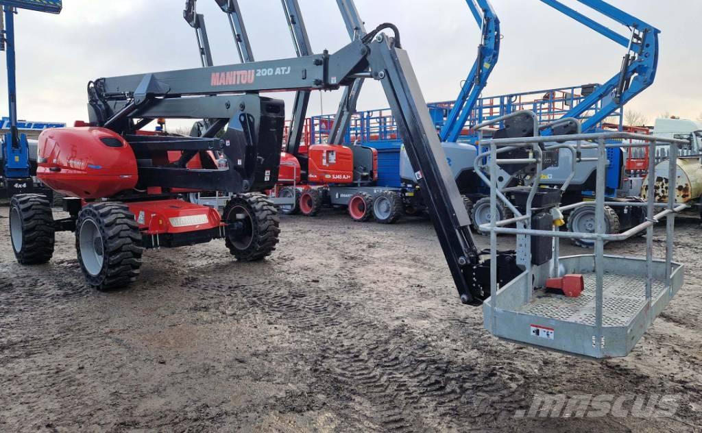 Manitou 200 ATJ 관절형 전동이동 리프트