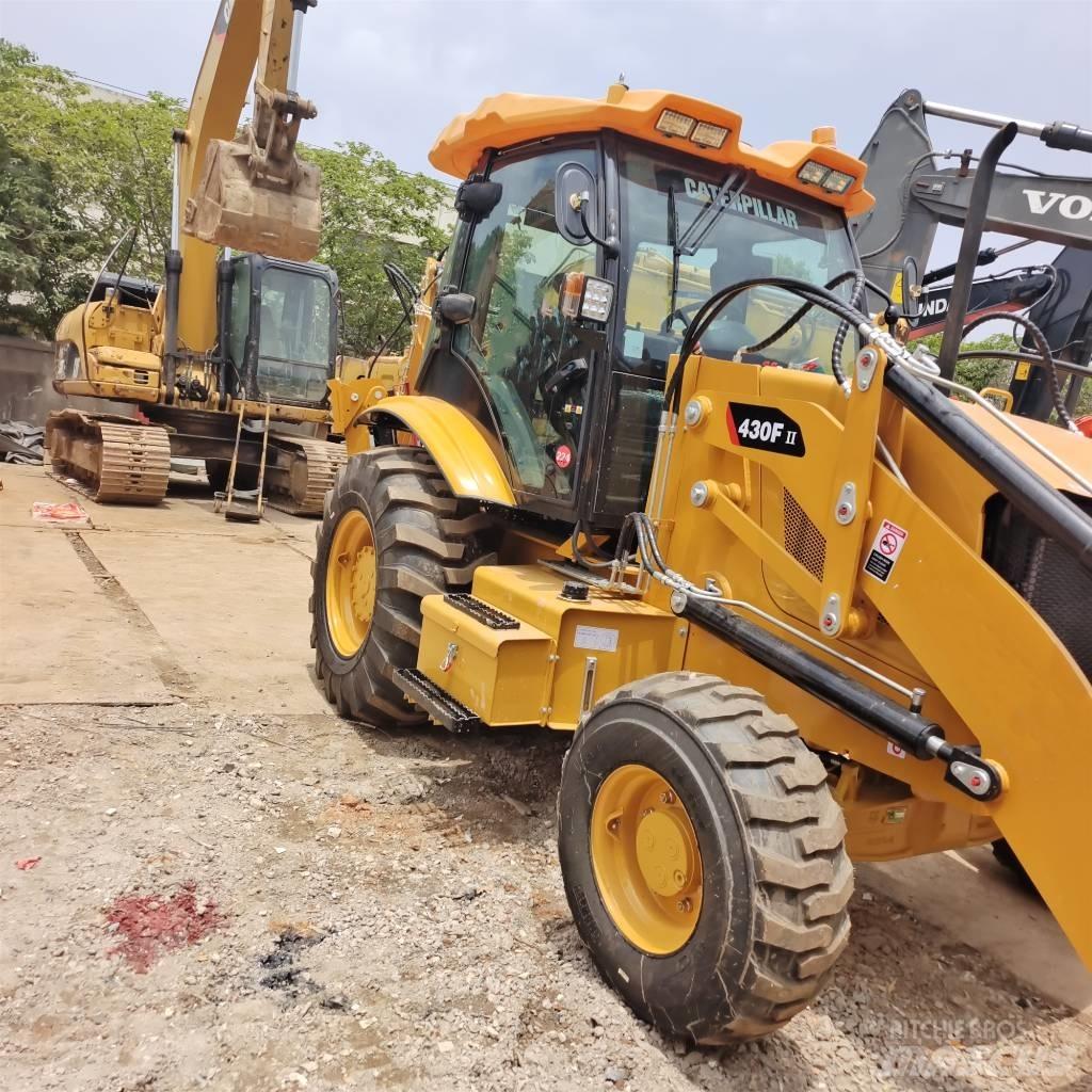CAT 430 F 백호로더