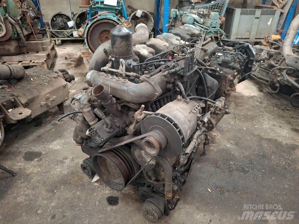 Renault 6 CILINDER 엔진