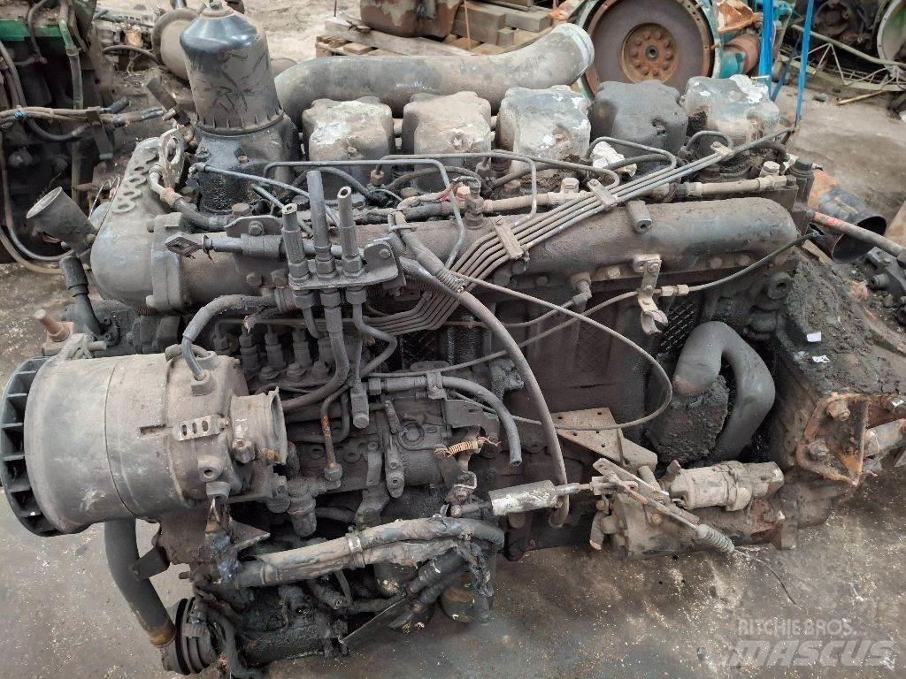 Renault 6 CILINDER 엔진
