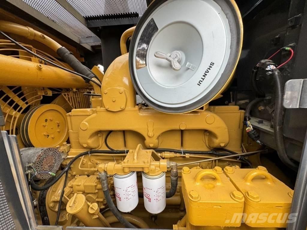 Shantui SD 22 대형 굴삭기 29톤 이상